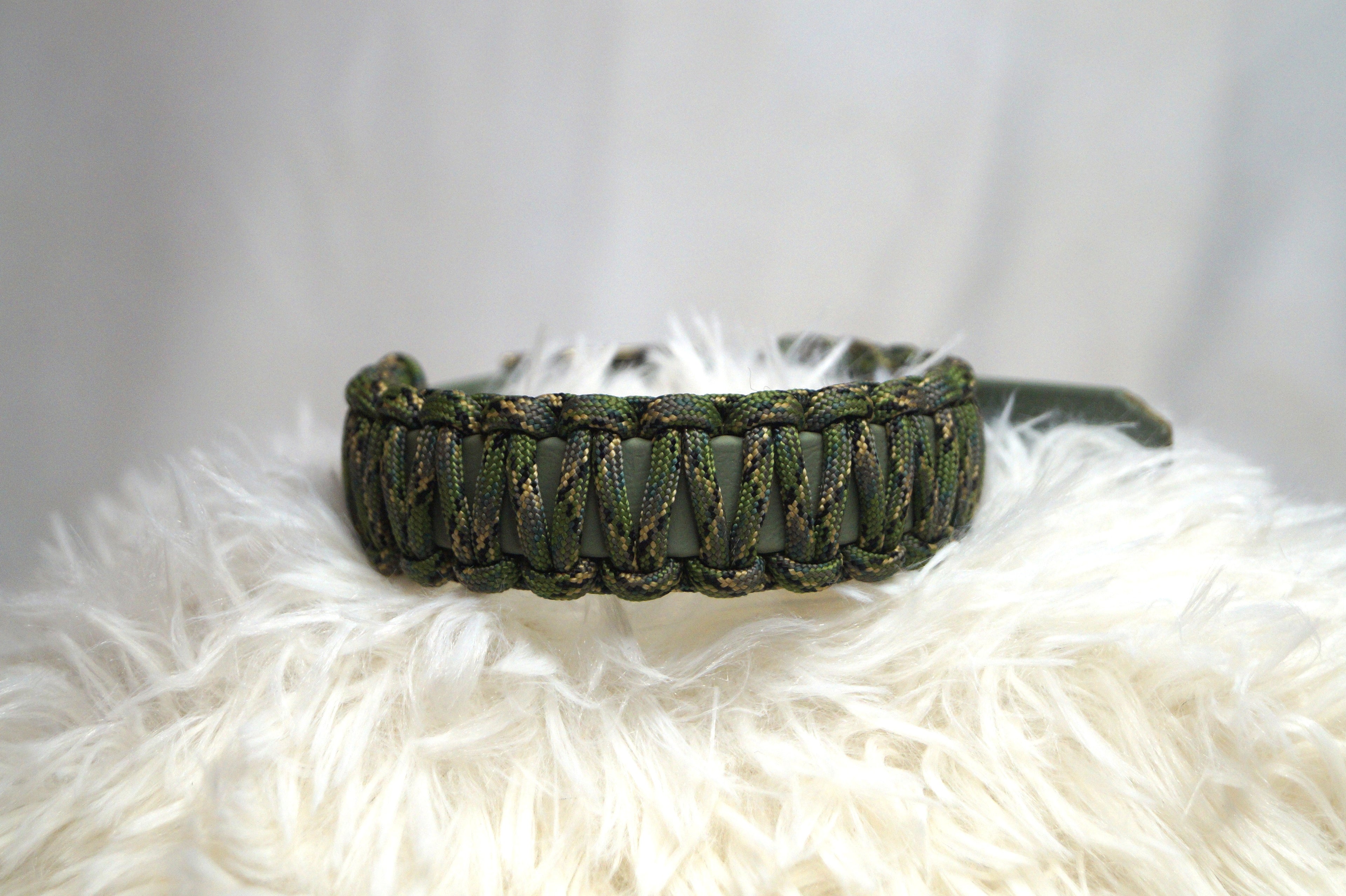 Collier Tressé Chien Paracorde Biothane - Hypoallergénique Ajustable Fait Main